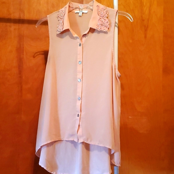 Bundle of 5 small tops - Picture 2 of 16